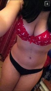 fille du 07 fait snap nue intime