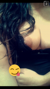 une fille hot du 11 cherche plan cul sur snap
