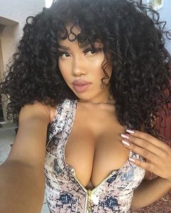 sexe cam en direct avec une torride amatrice au cul bombé